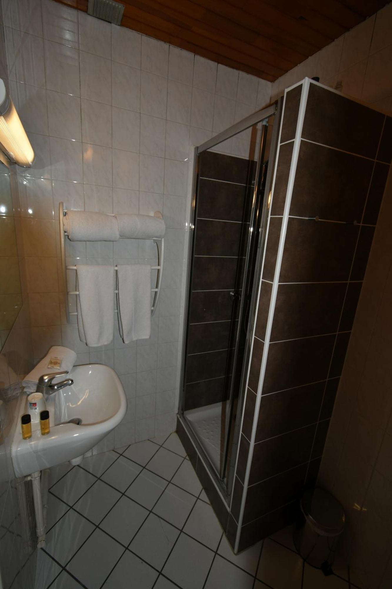 Hotel Edelweiss Briancon  Bagian luar foto