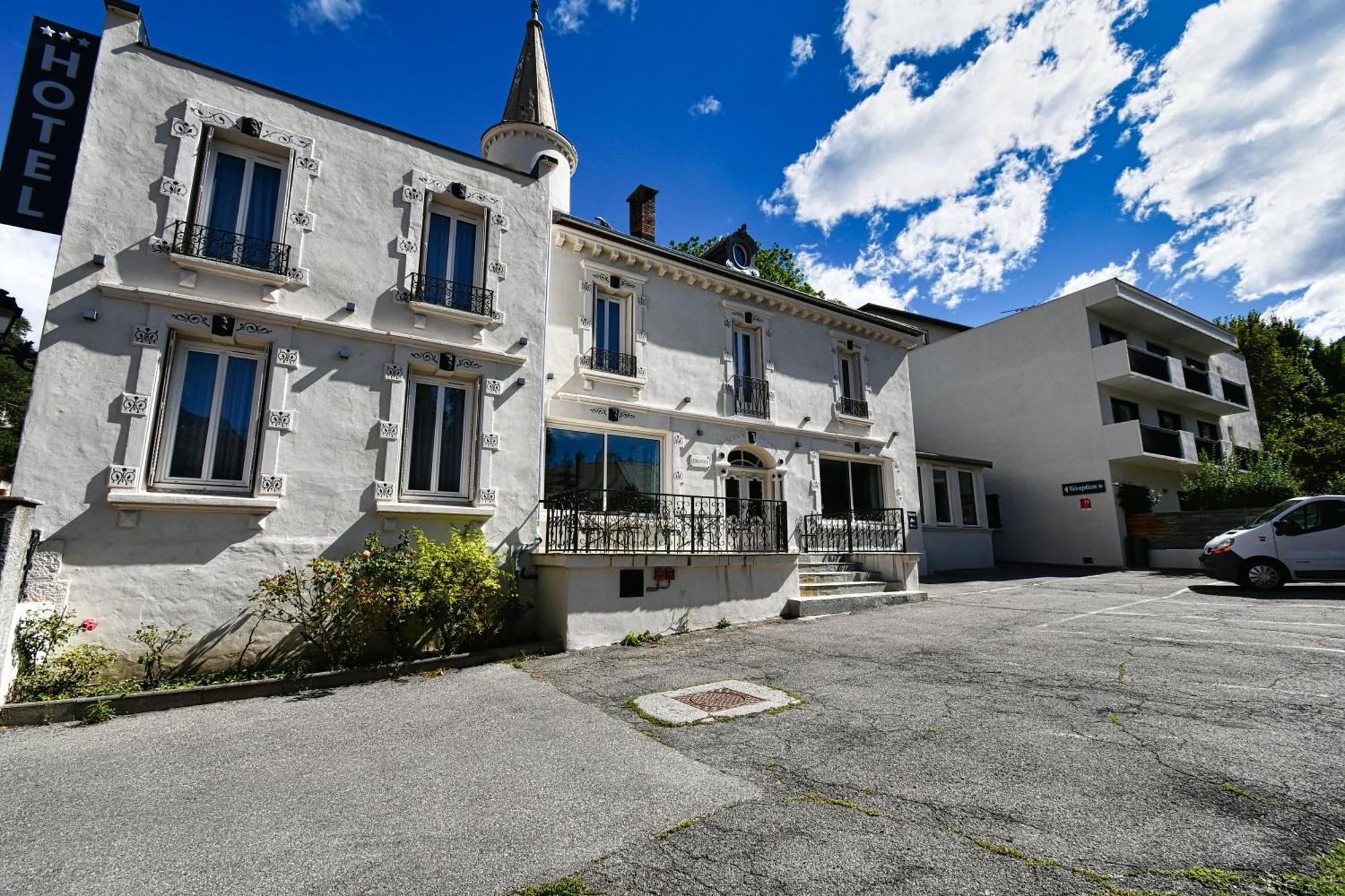 Hotel Edelweiss Briancon  Bagian luar foto