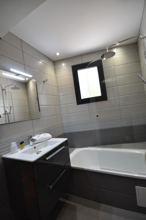 Hotel Edelweiss Briancon  Bagian luar foto